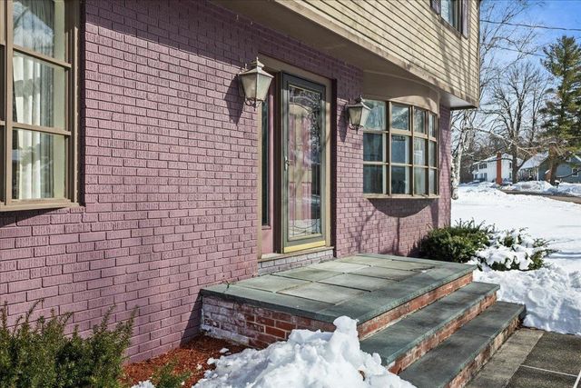 109 Juniper Ridge, Shelburne, VT 05445