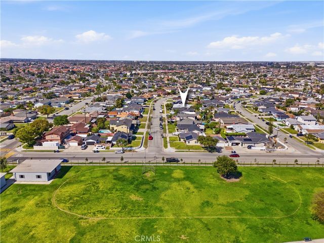 8142 San Mateo, Buena Park, CA 90620