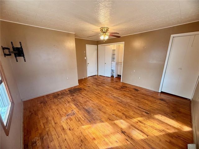 422 S Laura Street, Maryville, MO 64468