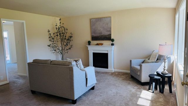 1772 San Luis Avenue, Mountain View, CA 94043