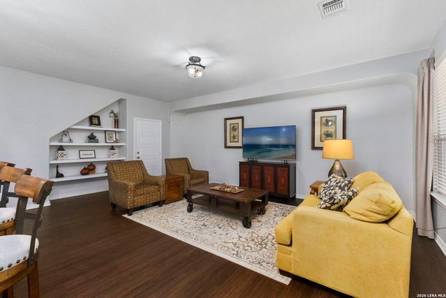 11335 Red Oak Turn, Helotes, TX 78023