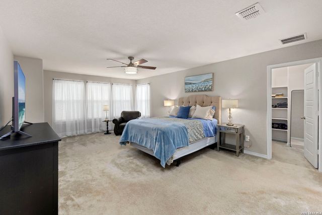 11335 Red Oak Turn, Helotes, TX 78023