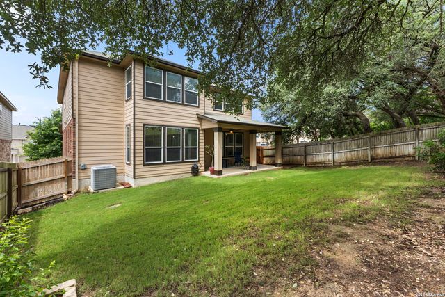 11335 Red Oak Turn, Helotes, TX 78023