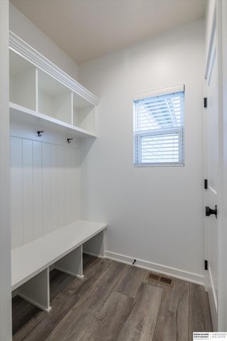 4406 S 212th Street, Omaha, NE 68022