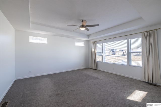 4406 S 212th Street, Omaha, NE 68022