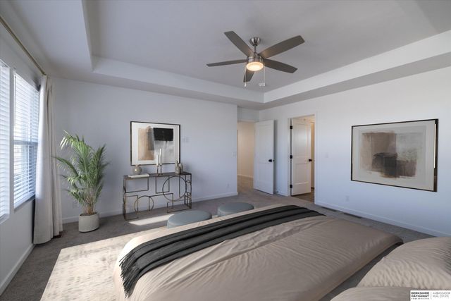 4406 S 212th Street, Omaha, NE 68022