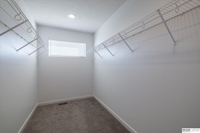 4406 S 212th Street, Omaha, NE 68022