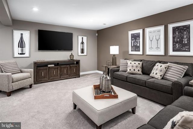 349 RUFFIAN RD, Camp Hill, PA 17011