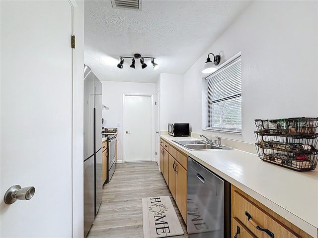 11859 W HIGHWAY 328, Ocala, FL 34482