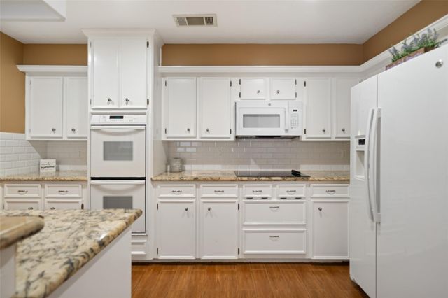 11906 Stillwater Drive, Houston, TX 77070