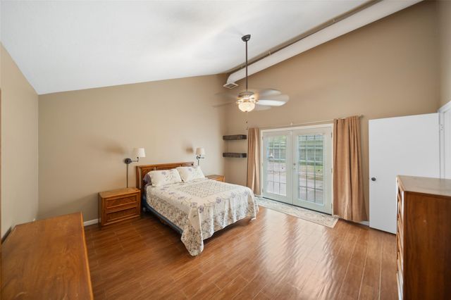 11906 Stillwater Drive, Houston, TX 77070