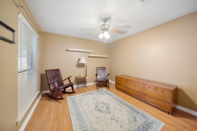 11906 Stillwater Drive, Houston, TX 77070