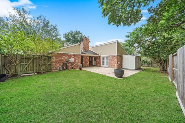 11906 Stillwater Drive, Houston, TX 77070