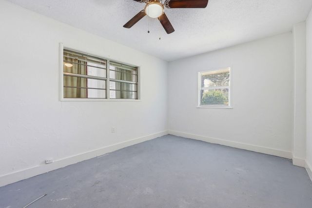 115 SE 11th Avenue, Boynton Beach, FL 33435