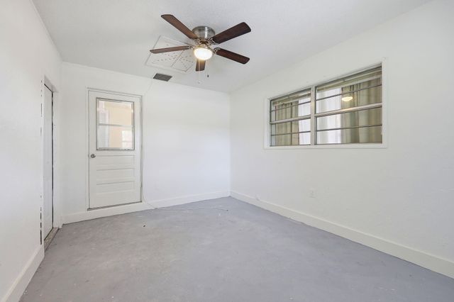 115 SE 11th Avenue, Boynton Beach, FL 33435