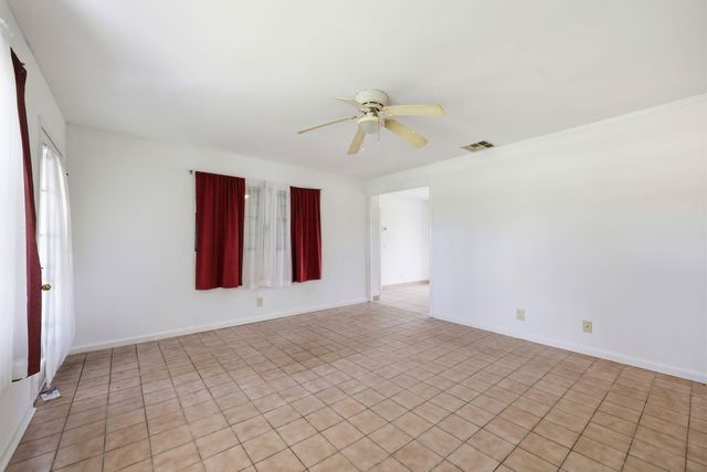 115 SE 11th Avenue, Boynton Beach, FL 33435