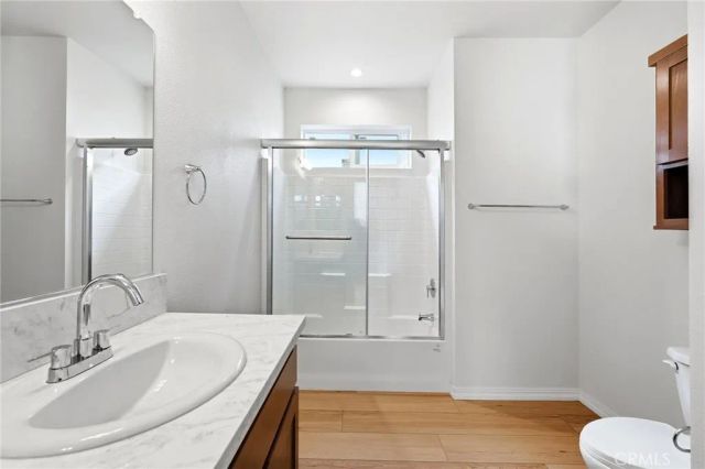 7317 Kelvin Avenue, Winnetka, CA 91306