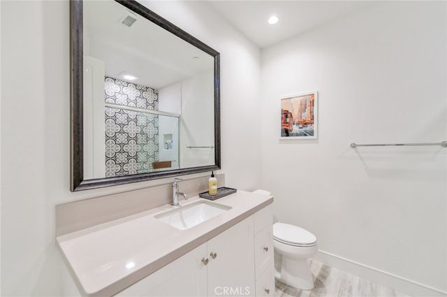 114 Toretta, Irvine, CA 92602