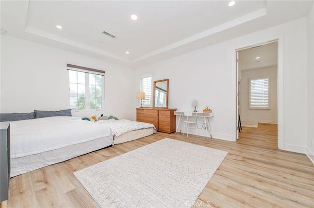 114 Toretta, Irvine, CA 92602