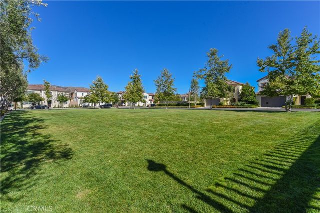 114 Toretta, Irvine, CA 92602