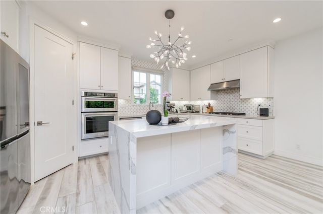 114 Toretta, Irvine, CA 92602