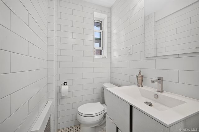 110-20 71 Avenue 408, Forest Hills, NY 11375
