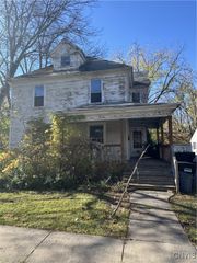 318 Milburn Drive, Syracuse, NY 13207