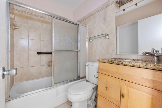 4050 NE 12th Terrace 39-2, Oakland Park, FL 33334