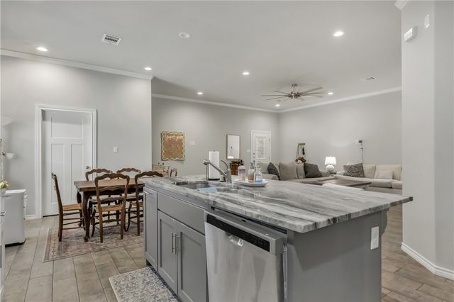 3629 Kenyon Drive, College Station, TX 77845