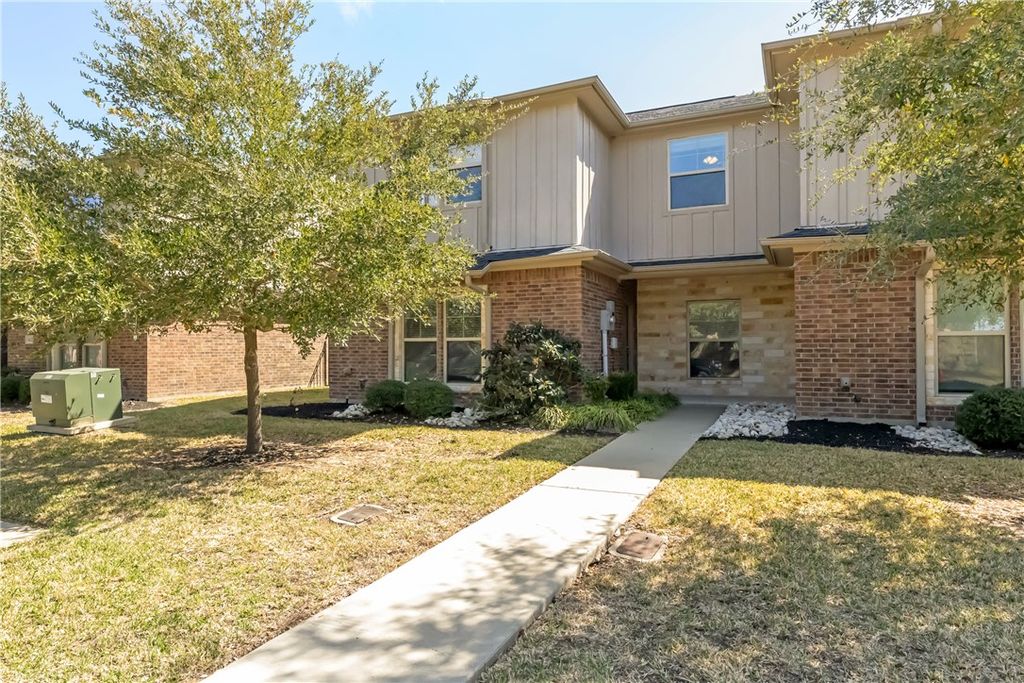 3629 Kenyon Drive, College Station, TX 77845