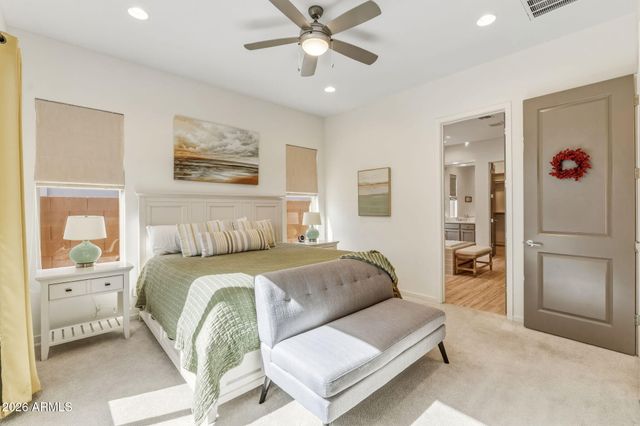 2819 E LOS GATOS Drive, Phoenix, AZ 85050