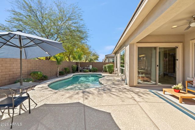 2819 E LOS GATOS Drive, Phoenix, AZ 85050