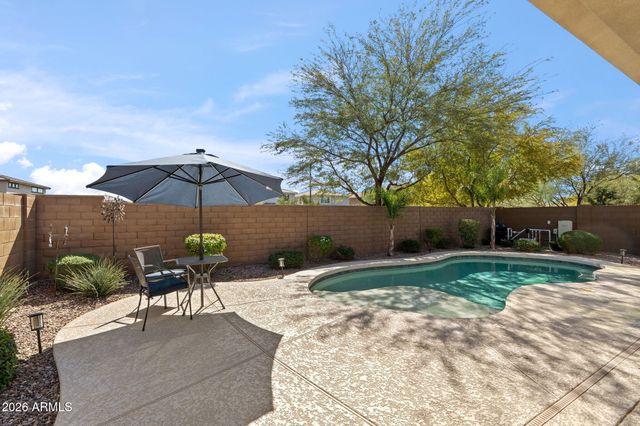 2819 E LOS GATOS Drive, Phoenix, AZ 85050