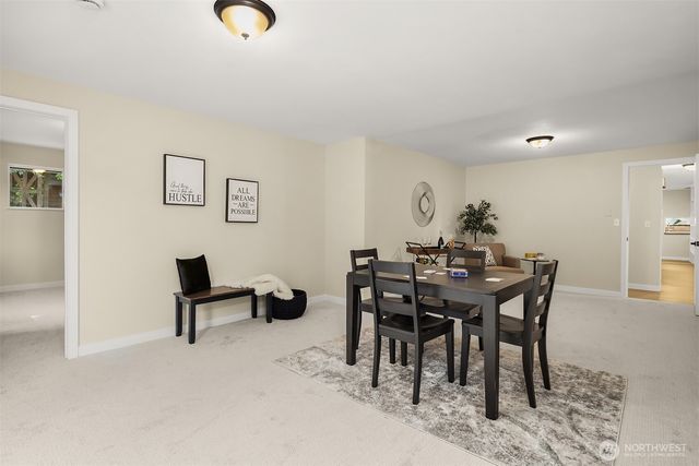 5702 218th Street SE, Woodinville, WA 98072