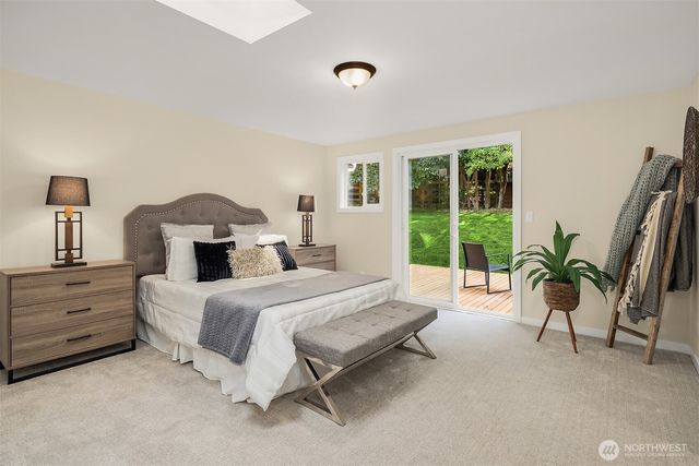 5702 218th Street SE, Woodinville, WA 98072