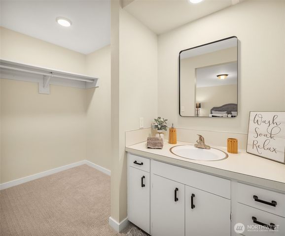 5702 218th Street SE, Woodinville, WA 98072