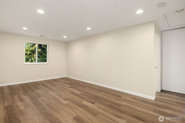 5702 218th Street SE, Woodinville, WA 98072