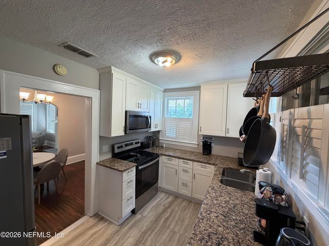 1444 WOLFE Street, Jacksonville, FL 32205