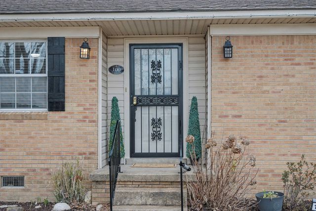 100 COLE AVE, Munford, TN 38058