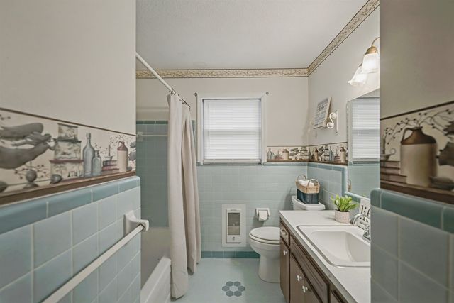 100 COLE AVE, Munford, TN 38058