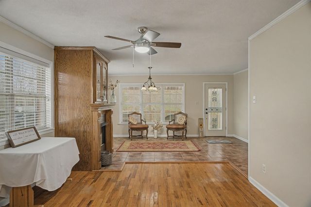 100 COLE AVE, Munford, TN 38058