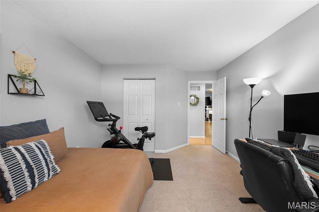 5571 Waterman Boulevard D, St Louis, MO 63112
