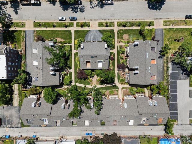 5571 Waterman Boulevard D, St Louis, MO 63112