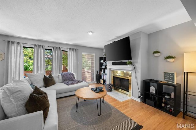 5571 Waterman Boulevard D, St Louis, MO 63112