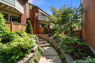 5571 Waterman Boulevard D, St Louis, MO 63112