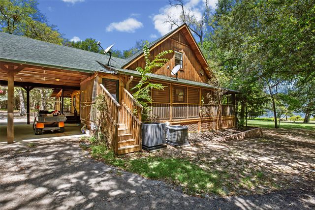 1147 Rs County Road 3503, Emory, TX 75440