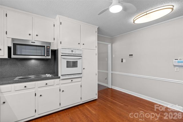 946 Shearers Road, Mooresville, NC 28115