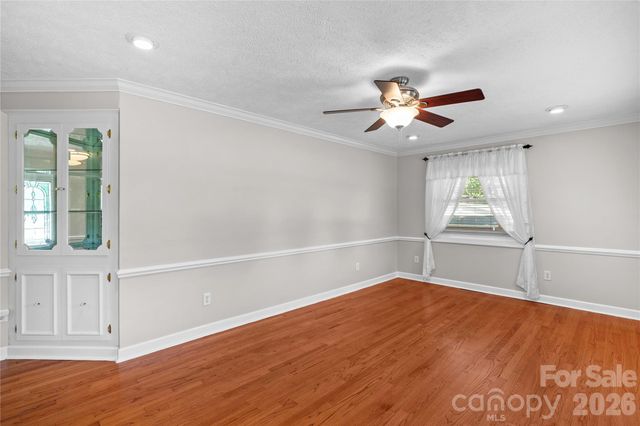 946 Shearers Road, Mooresville, NC 28115