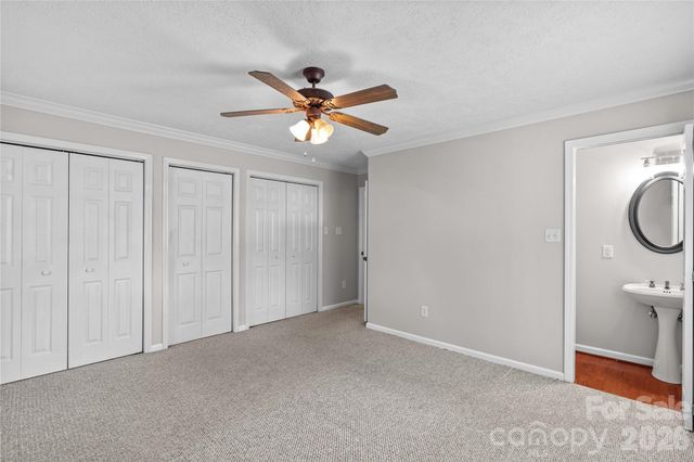 946 Shearers Road, Mooresville, NC 28115