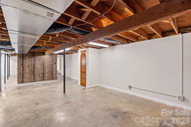 946 Shearers Road, Mooresville, NC 28115